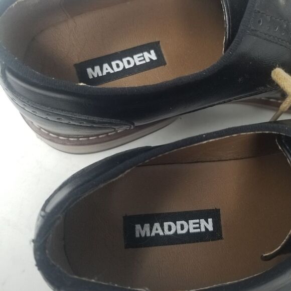 MADDEN DRESS SHOES. BLACK LEATHER LOOK SHOES 9M. - Picture 12 of 16
